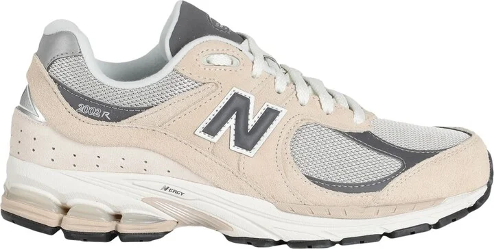 New Balance 2002 Woman Sneakers - Image 3