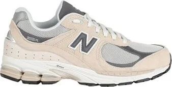 New Balance 2002 Woman Sneakers