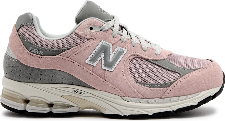 New Balance 2002 Women's Panelled Mesh Sneakers Orb Pink UK7.5