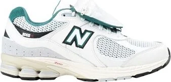 New Balance 2002r Man Sneakers