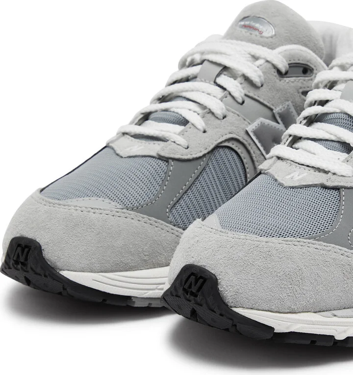 New Balance 200R Panelled Mesh Sneakers - Image 3