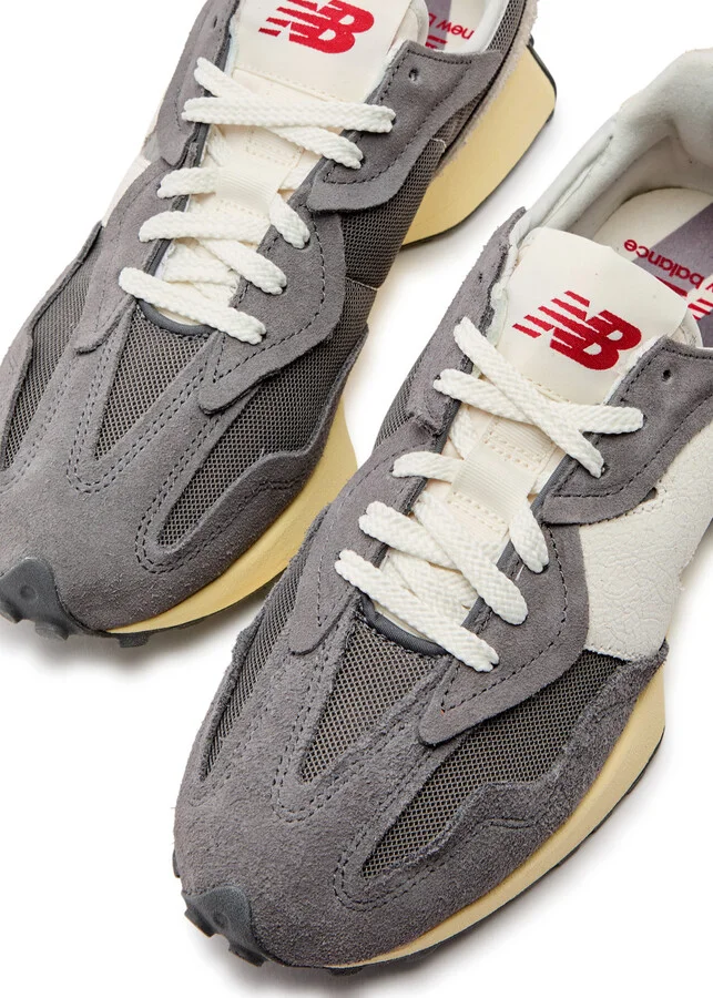New Balance 327 Panelled Mesh Sneakers - Image 3