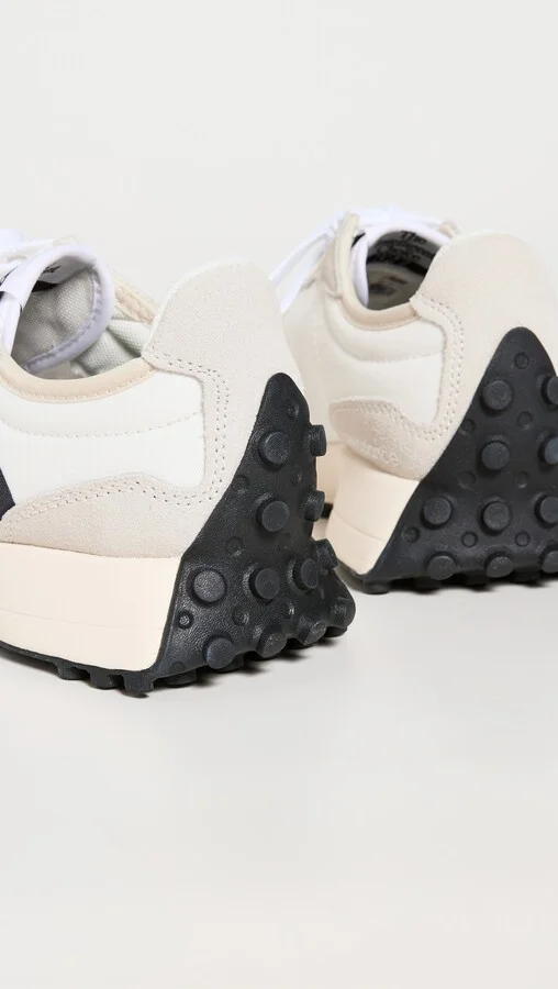 New Balance 327 Sneakers - Image 4