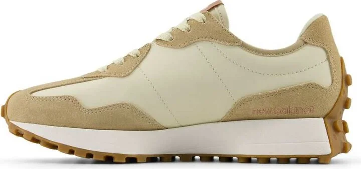 New Balance 327 sneakers in white with brown and red detail - Image 2