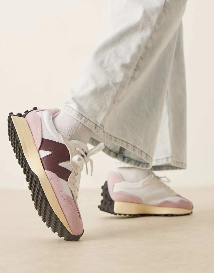 New Balance 327 sneakers in white with pink and burgundy details - Image 3