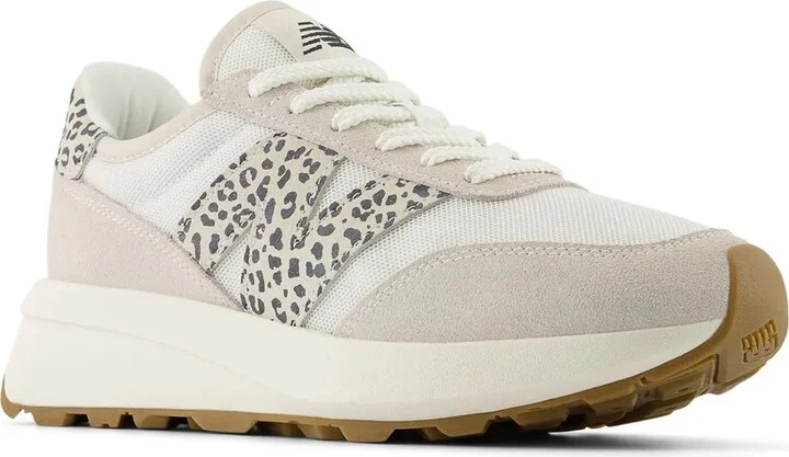 Beige/White/Leopard Print