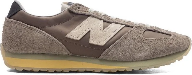 New Balance 471 Lace-Up Sneakers