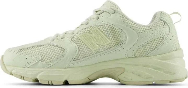 New Balance 530 sneakers in cream - Image 2
