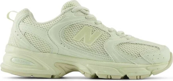 New Balance 530 sneakers in cream