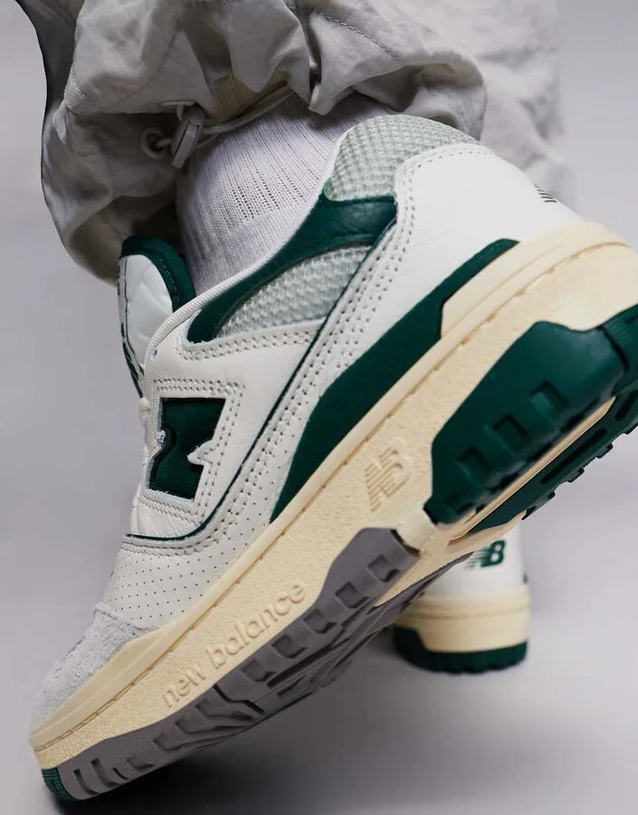 New Balance 550 sneakers in white with green and gray details - Image 3