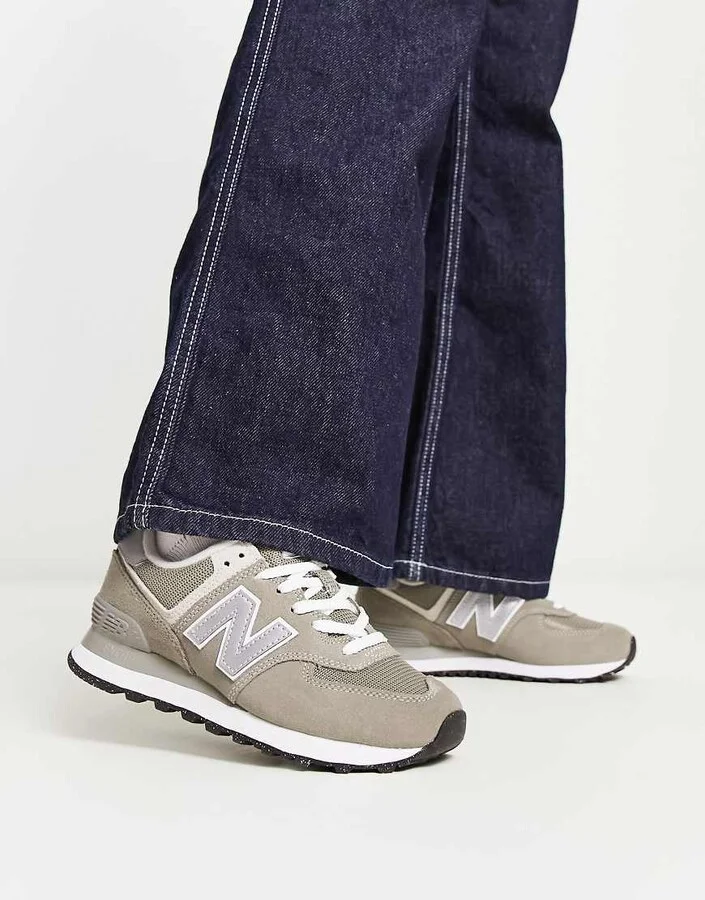 New Balance 574 sneakers in gray - Image 4