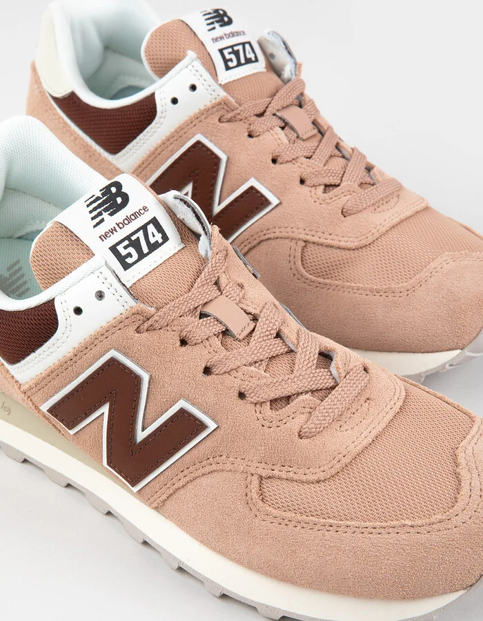 NEW BALANCE 574 Womens Shoes - Image 6