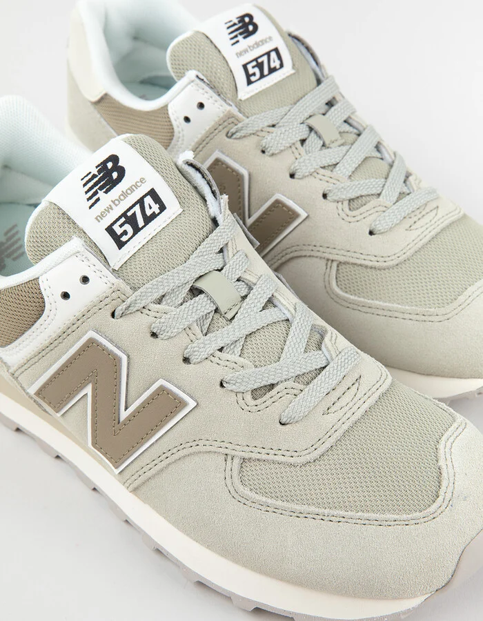 NEW BALANCE 574 Womens Shoes - Image 11