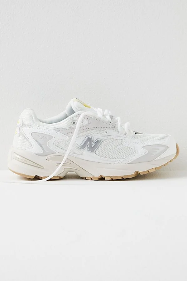 New Balance 725 Sneakers - Image 3