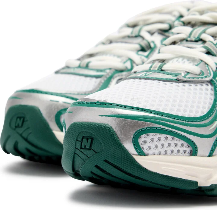 New Balance 740 Panelled Mesh Sneakers - Image 3