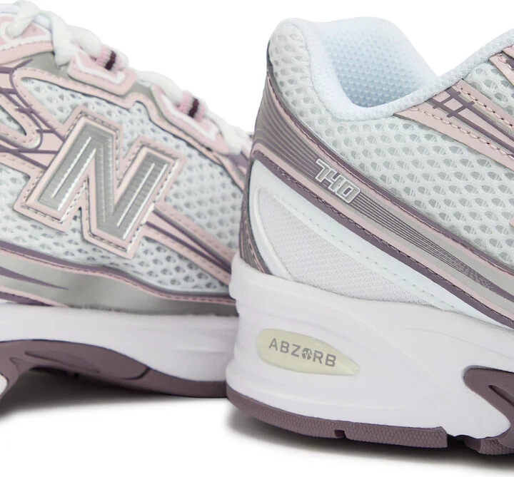 New Balance 740 Panelled Mesh Sneakers - Image 4