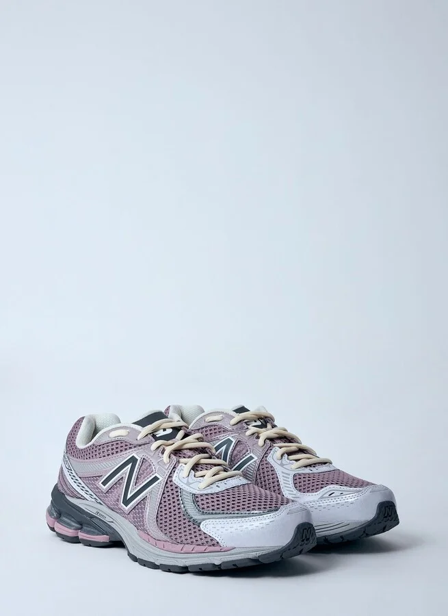 New Balance 860v2 Sneakers - Man Sneakers Silver Us - 07.5 - Image 2