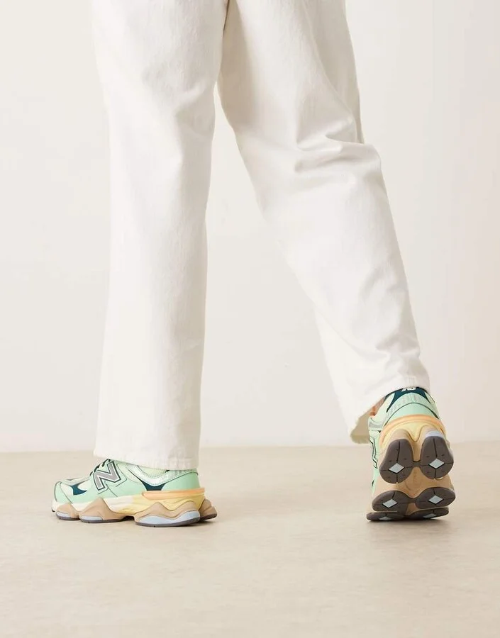 New Balance 9060 Unisex sneakers in green multi - Image 4