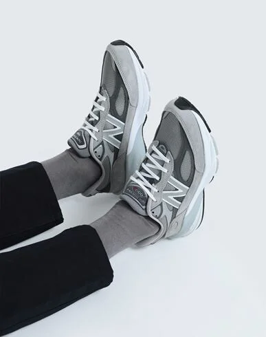 New Balance 990 Man Sneakers - Image 2