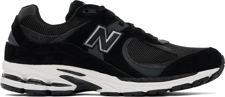 New Balance Black 2002R Sneakers