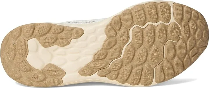 New Balance Fresh Foam Arishi v4 Women's Shoes Angora/Incense/Angora : 5 D - Wide, Synthetic/Textile - Image 3