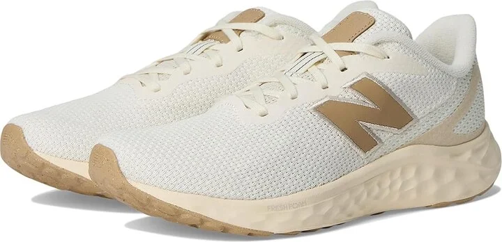 New Balance Fresh Foam Arishi v4 Women's Shoes Angora/Incense/Angora : 5 D - Wide, Synthetic/Textile