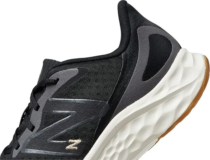 New Balance Fresh Foam Arishi v4 Women's Shoes Black/Light Gold Metallic : 5 B - Medium, Synthetic/Textile - Image 4
