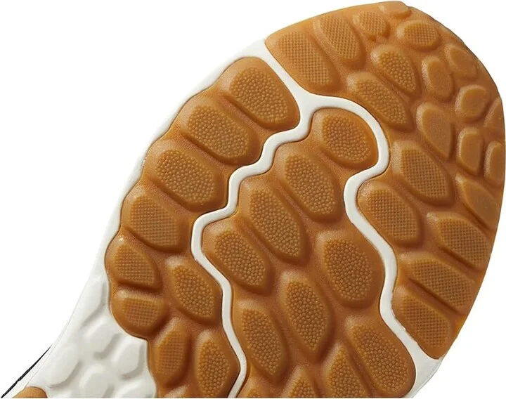 New Balance Fresh Foam Arishi v4 Women's Shoes Black/Light Gold Metallic : 5 B - Medium, Synthetic/Textile - Image 6