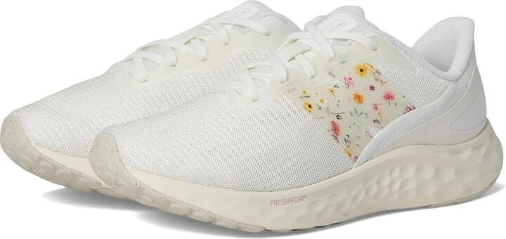 New Balance Fresh Foam Arishi v4 Women's Shoes Sea Salt/Sea Salt/Rose Sugar : 11 B - Medium, Synthetic/Textile