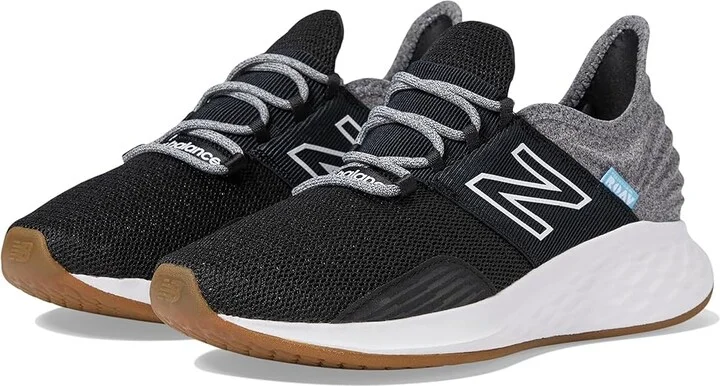 New Balance Fresh Foam Roav T-Shirts Shirt Women's Running Shoes Black/Light Aluminum : 5 B - Medium, Textile/Synthetic