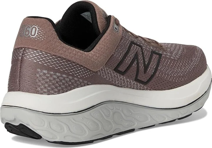 New Balance Fresh Foam X 860v14 Men's Shoes Earth Shadow/Raincloud/Black : 9.5 EE - Wide, Textile - Image 4