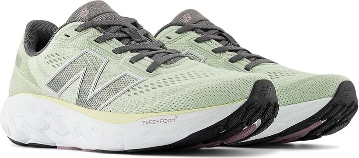 New Balance Fresh Foam X 880v14 Women's Shoes Natural Mint/Silver Metallic : 5 D - Wide, Synthetic