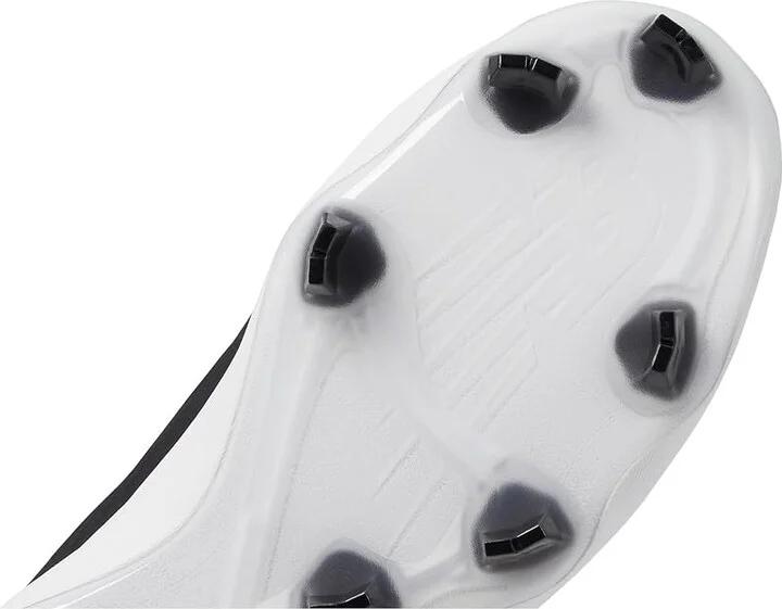 New Balance FuelCell FUSE v4 Molded Softball Cleats Women's Shoes Black/Optic White : 5 B - Medium - Image 6