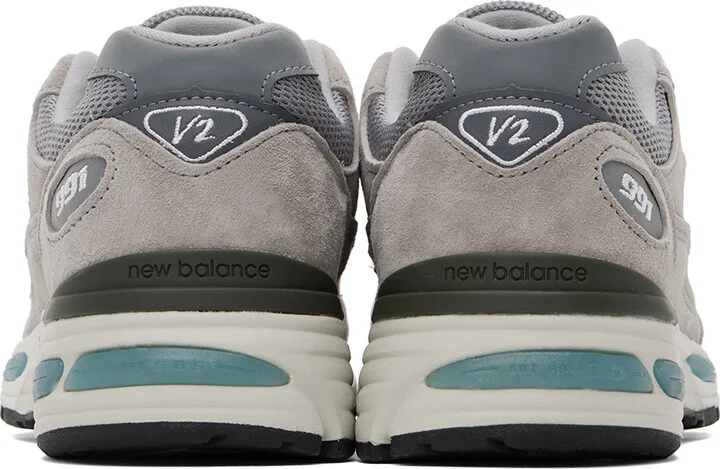 New Balance Gray 'MADE in UK' 991v2 Sneakers - Image 2