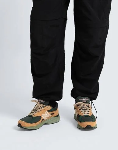 New Balance Made In Usa 990v3 Man Sneakers - Image 2