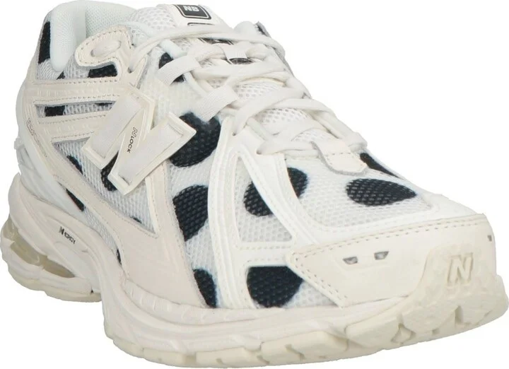 New Balance Man Sneakers - Image 4