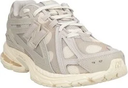 New Balance Man Sneakers - Image 2