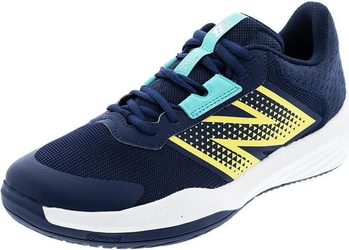 New Balance Men's 696 V6 Tennis Shoe