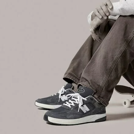 New Balance Numeric Andrew Reynolds 933 Shoe - Image 6