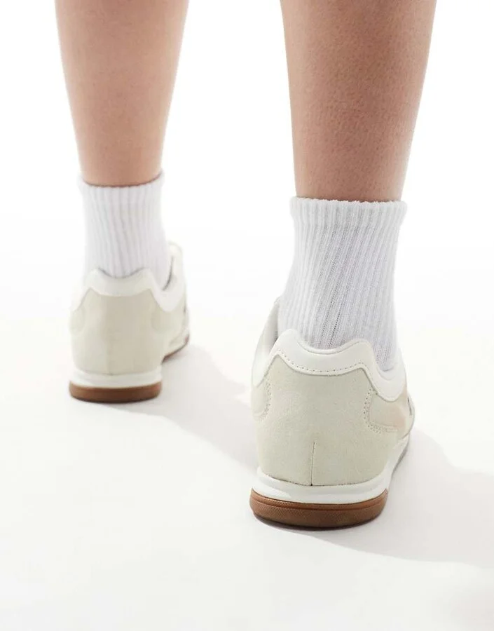 New Balance RC42 rubber sole sneakers in white and brown - Exclusive to ASOS - Image 4