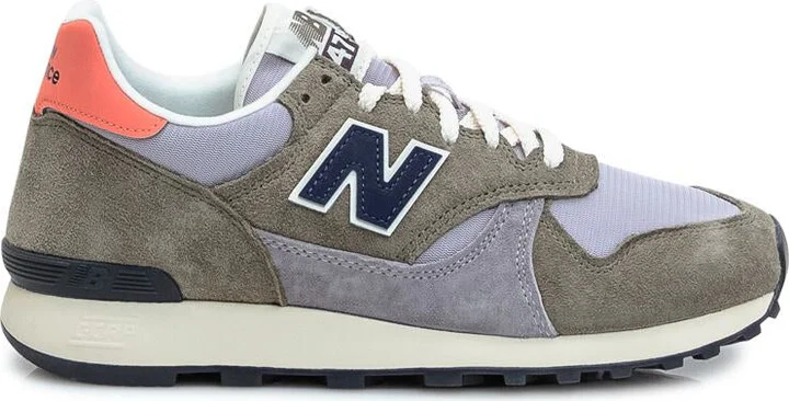 New Balance Sneaker