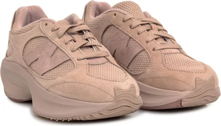 New Balance Sneaker Lifestyle - Image 2
