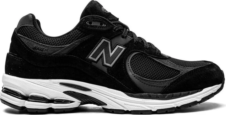 New Balance Sneakers 2002R