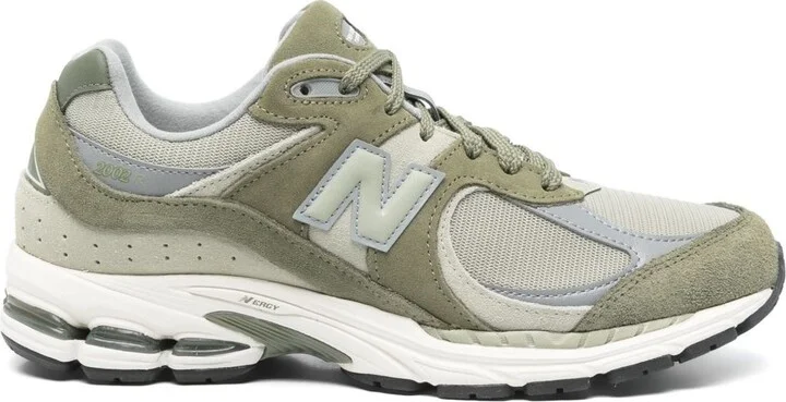 New Balance Sneakers 2002R