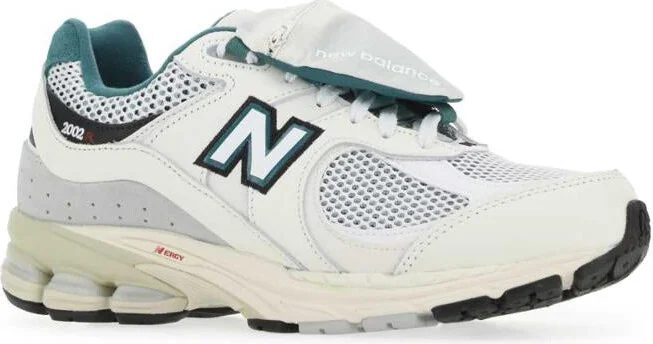 New Balance Sneakers - Image 2