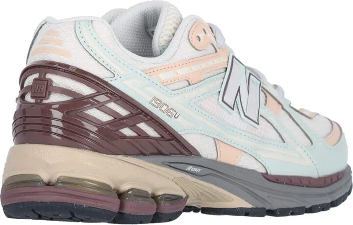 New Balance Sneakers - Image 4