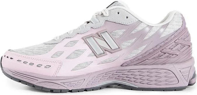 New Balance Sneakers - Image 2