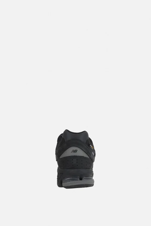 New Balance Sneakers - Image 3
