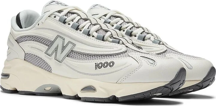 New Balance Sneakers - Image 2