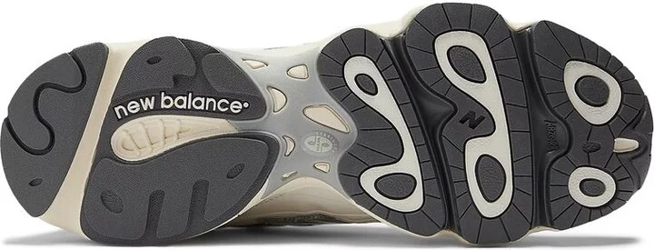 New Balance Sneakers - Image 3